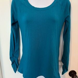 CALIA by Carrie Underwood Blue Fitted Long Sleeve Tunic